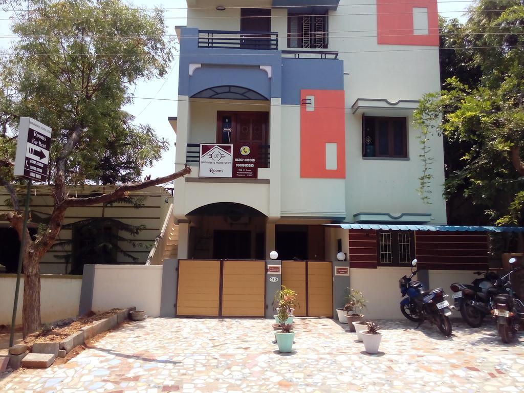 Barnabas Homestay Thanjavur Bagian luar foto