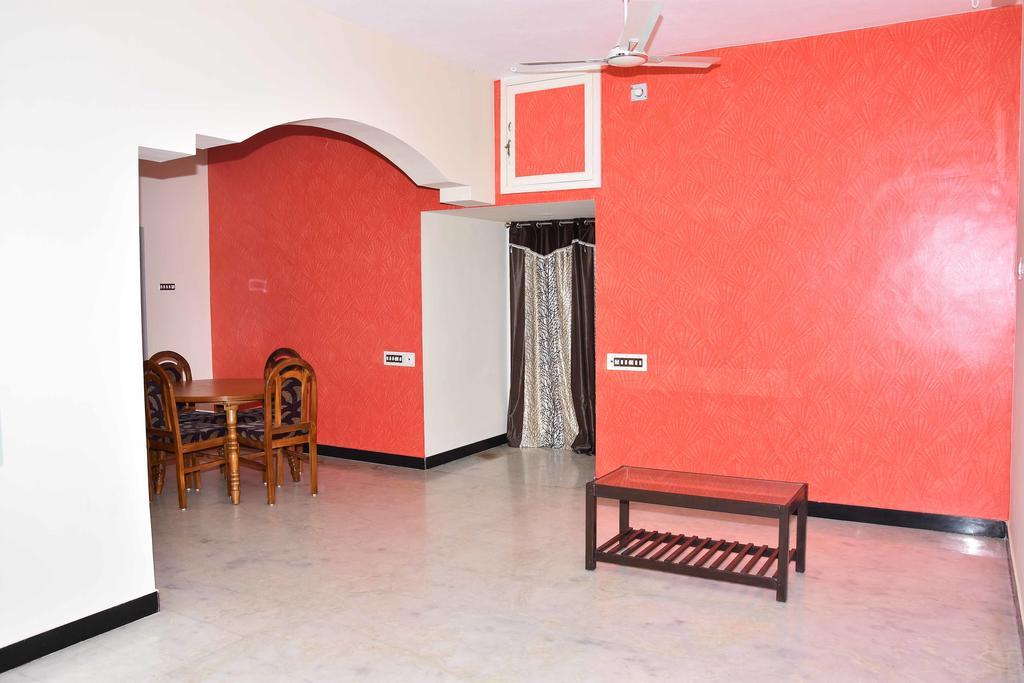 Barnabas Homestay Thanjavur Bagian luar foto