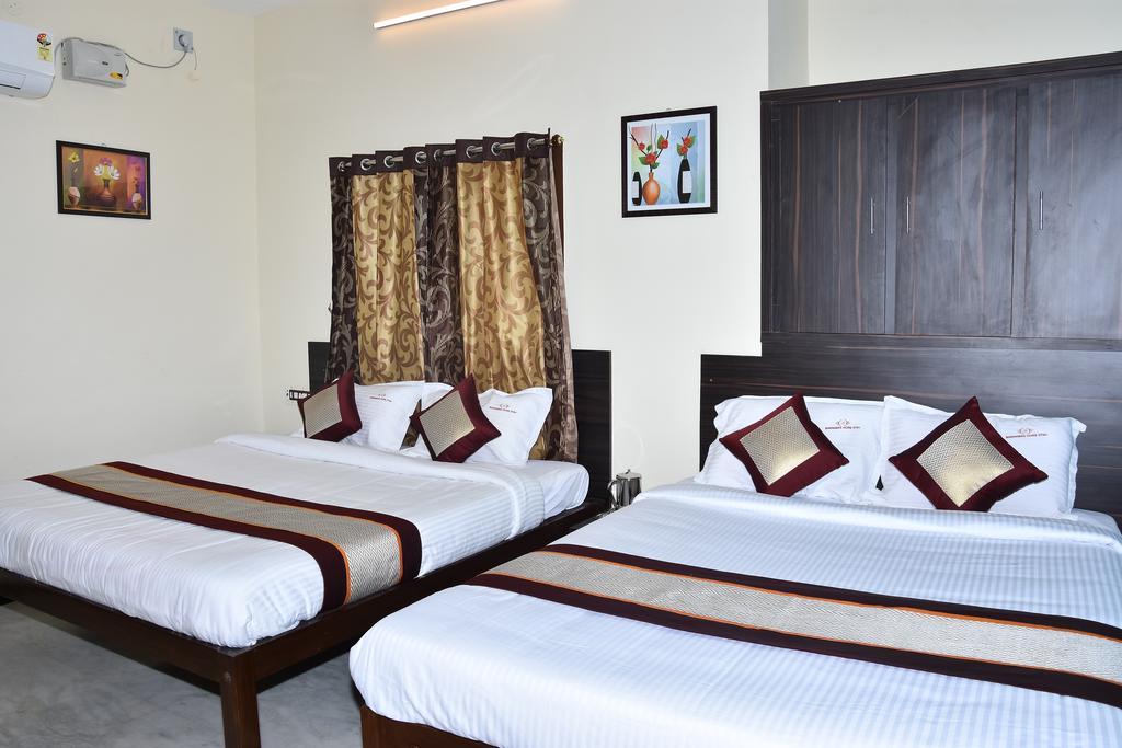 Barnabas Homestay Thanjavur Bagian luar foto